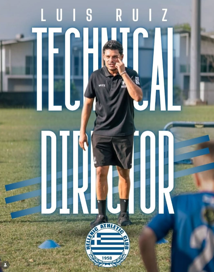 Luis Ruiz en campo durante una sesion de trabajo